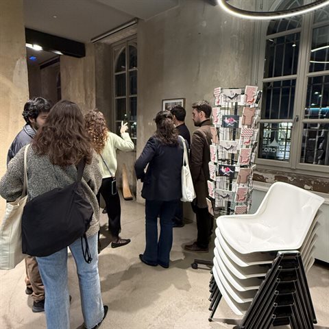 d2033fa0-81e0-442d-bd8b-68f3c49297c7(0)