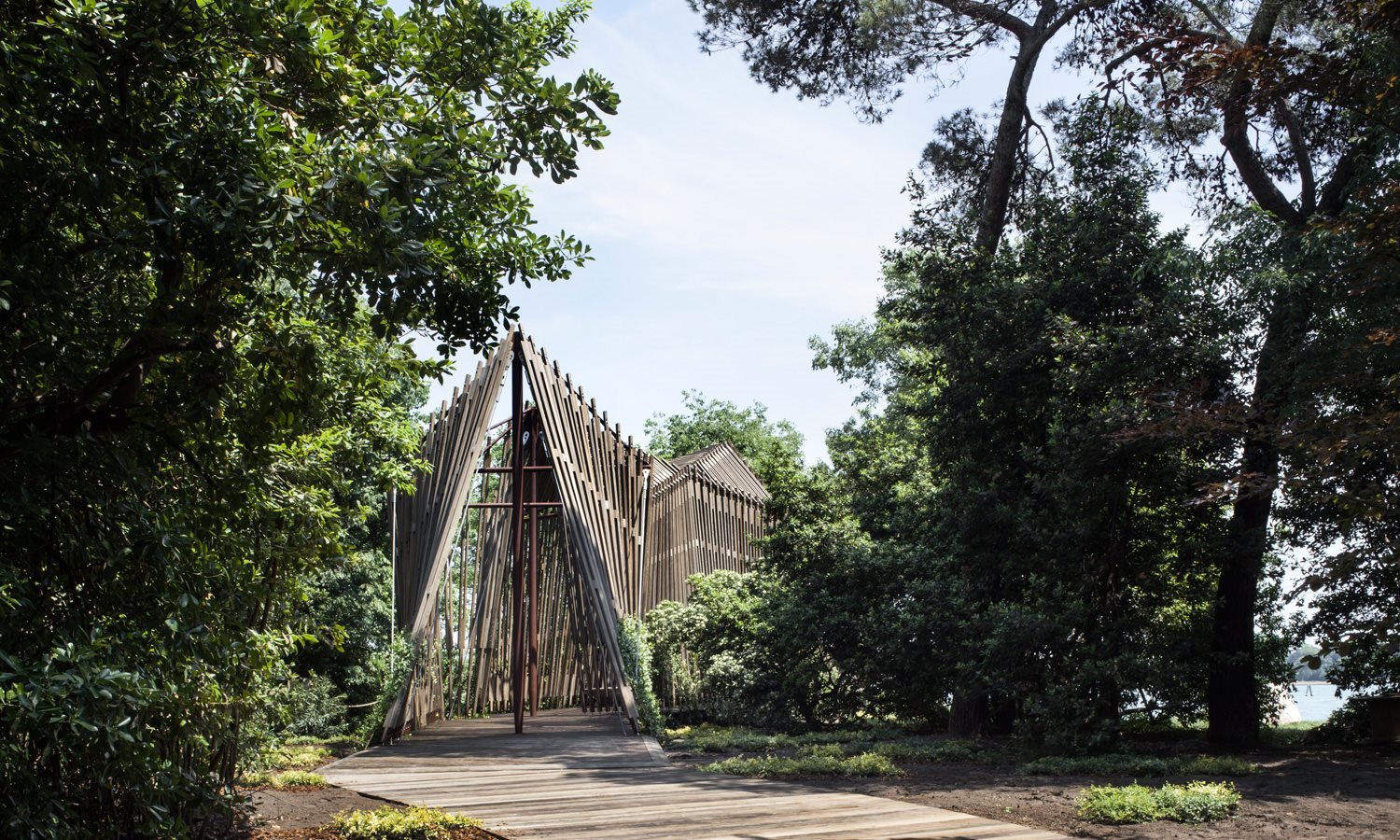 tecno_storia_2018-vatican-chapels